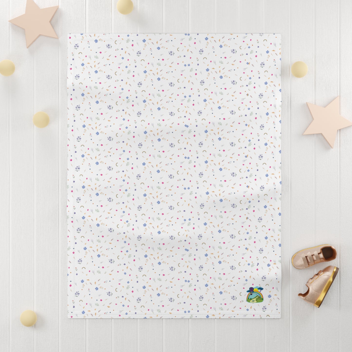 Infant Soft Fleece Baby Blanket -Turtles Fly Over the Rainbow Collection / Flower pattern