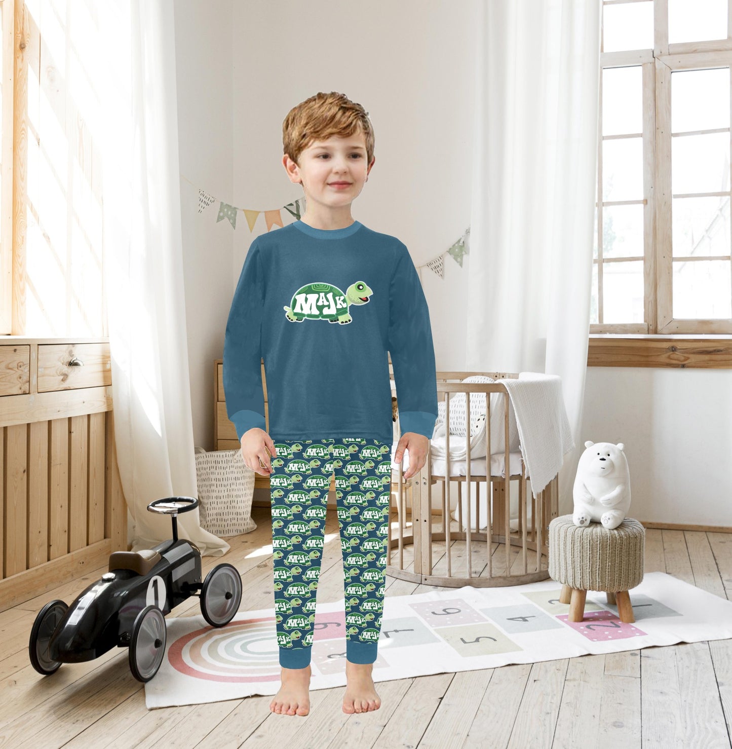 Boys 2 piece set/Crew Neck Long Pajama Set "Sleepy Turtle"